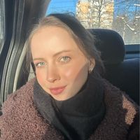Юлия Климовец — коррекция бровей в городе Маладзечна