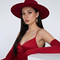 Елизавета — педикюр классический во Владимире