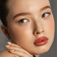 Ашина Яна — осветление волос во Владимире