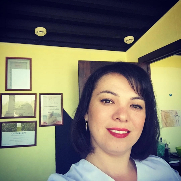 Елена Афиногенова