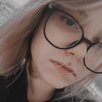 Виктория Ковалева — бритьё бороды в Тюмени