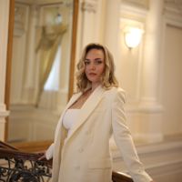 Мыськив Анастасия — окрашивание корней в Мурино