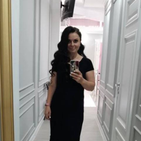 Эля Маматова