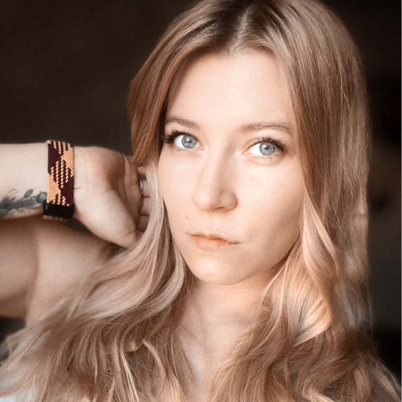 Анна Гренц