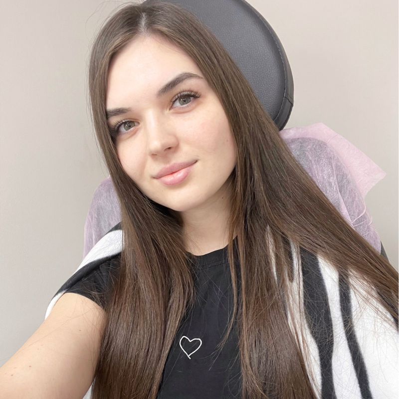Полина