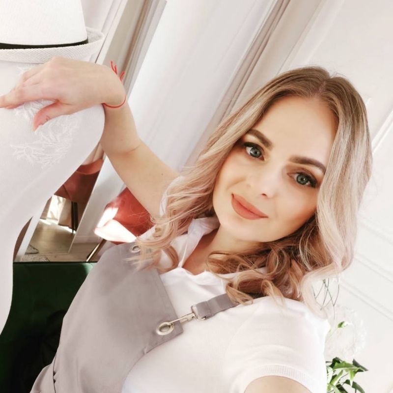 Марина Непогодина