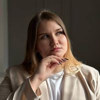 Евгения — локоны в городе Евгения