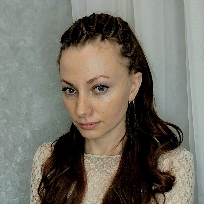 Яна Куликова