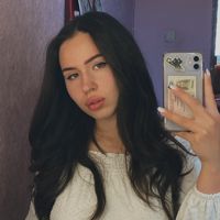 Полина — мытьё головы в Череповце