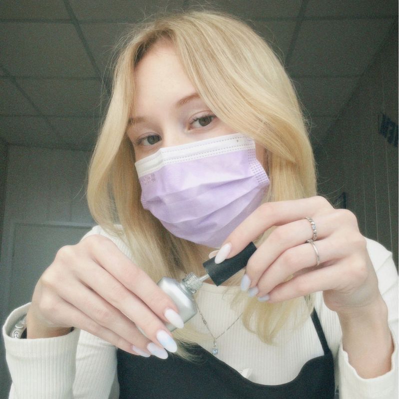 Полина