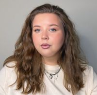 Алина — выезд мастера в Уфе