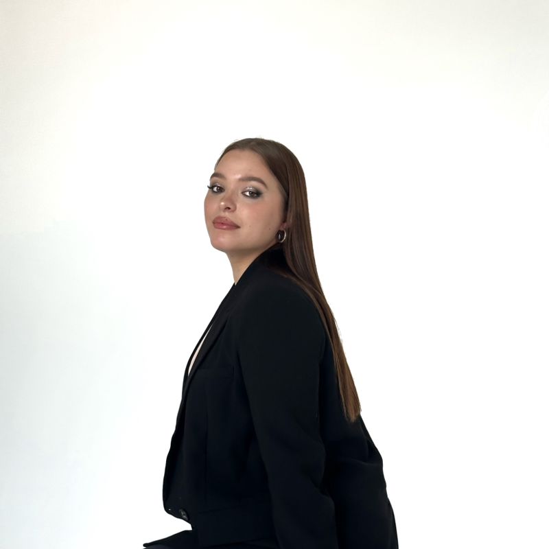 Алина