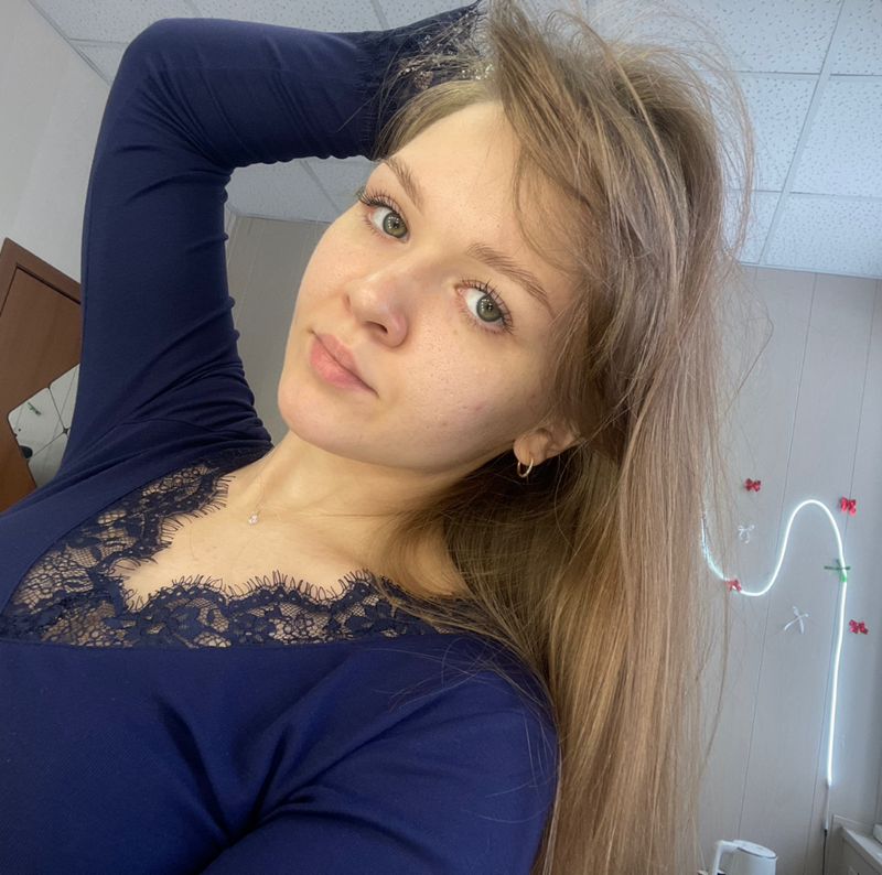Олеся Романова