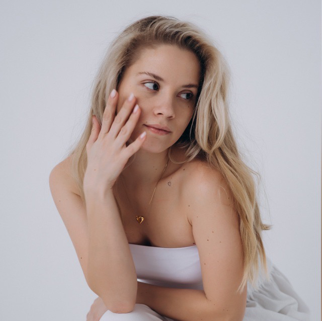 Kiseleva Irina | MANICURE&PEDICURE