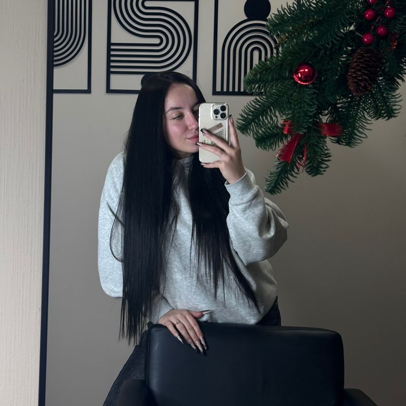 Анна Балясова