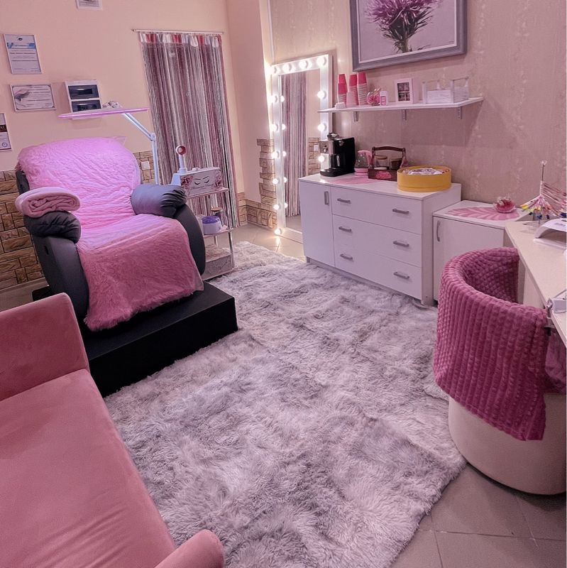 Lash Lounge Studio