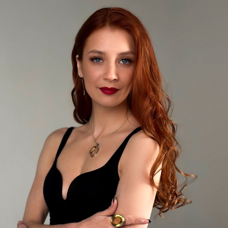 Елена Сергеева