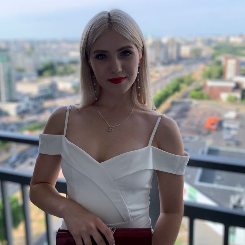 Александра