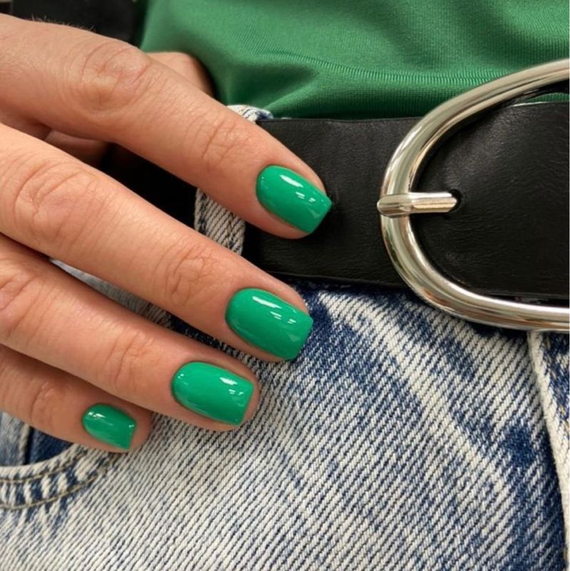 Lime nails