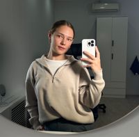 Юлия — перманентный макияж губ в городе Волжский