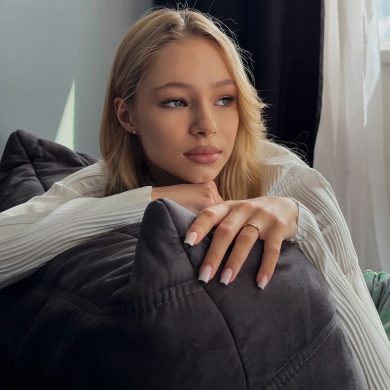 Алина