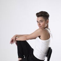 Maria Pomua — прическа в Кургане