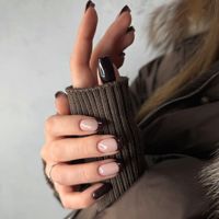 Ксения — шугаринг в Мурино