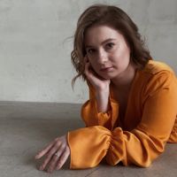 Латухина Оксана — перманентный макияж бровей и губ в Томске