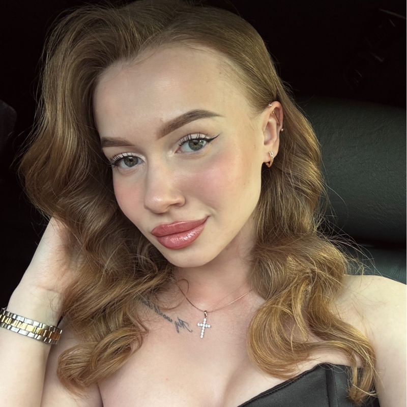 Яна