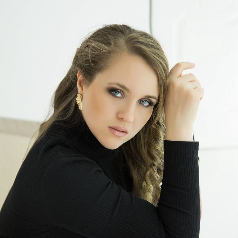 Makeup studio