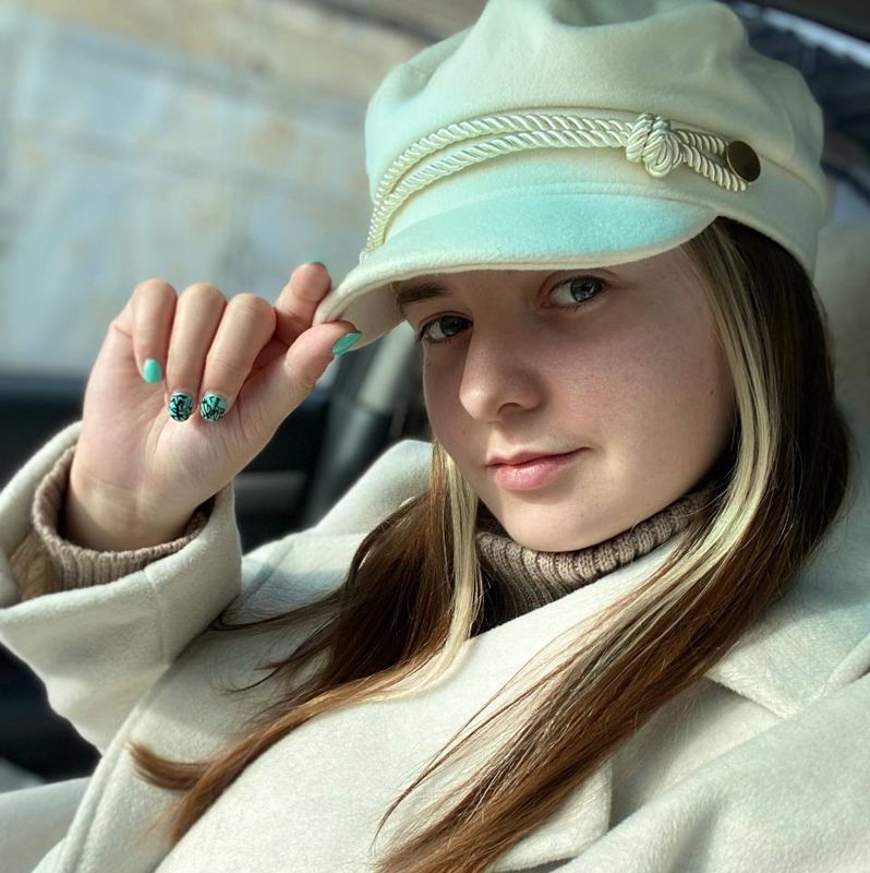 Алина Семёнова