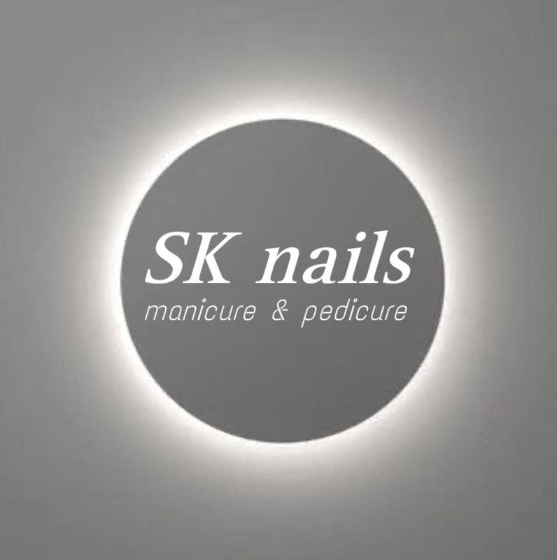 SK nails