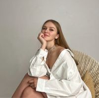 Арина Малова — оформление бровей в Ульяновске