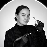 Олеся — маникюр комбинированный в Тольятти