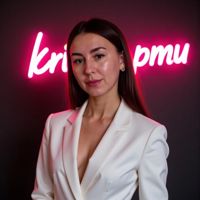 Кристина — татуаж бровей в городе Октябрьский