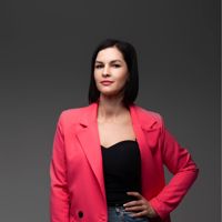 Елена — удаление татуировки в Симферополе