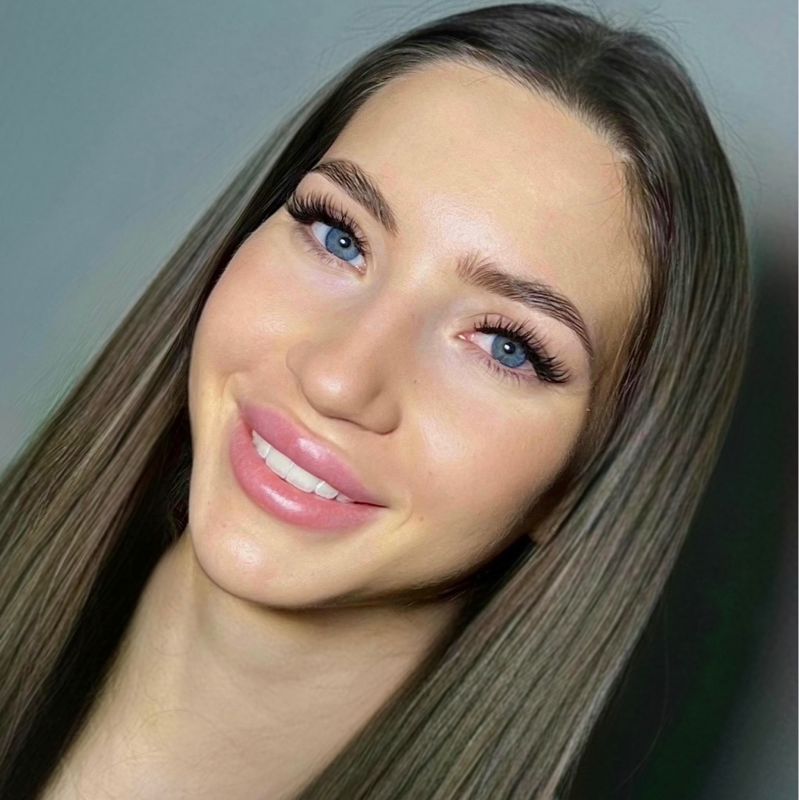 Studio lashes and brows