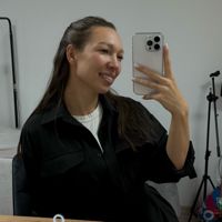 Анна — наращивание ресниц + оформление бровей в Хабаровске