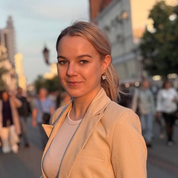 Анастасия Фролова