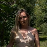 Лена — дизайн ногтей в Пензе