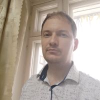 Дима Симонов — завивка волос в Кирове
