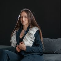 Алиса — архитектура бровей в Перми