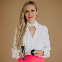 Инна Зуева — макияж дневной в Сургуте