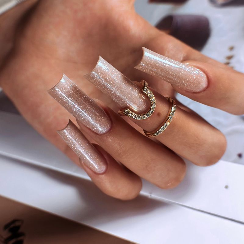 Poli_nails_blg