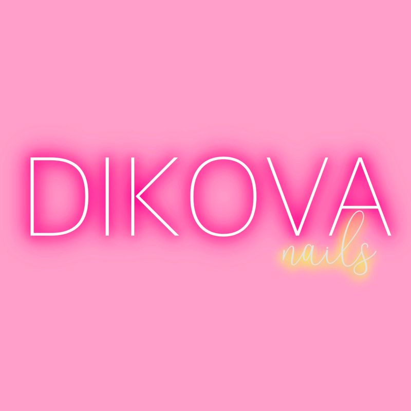 DIKOVA_nails