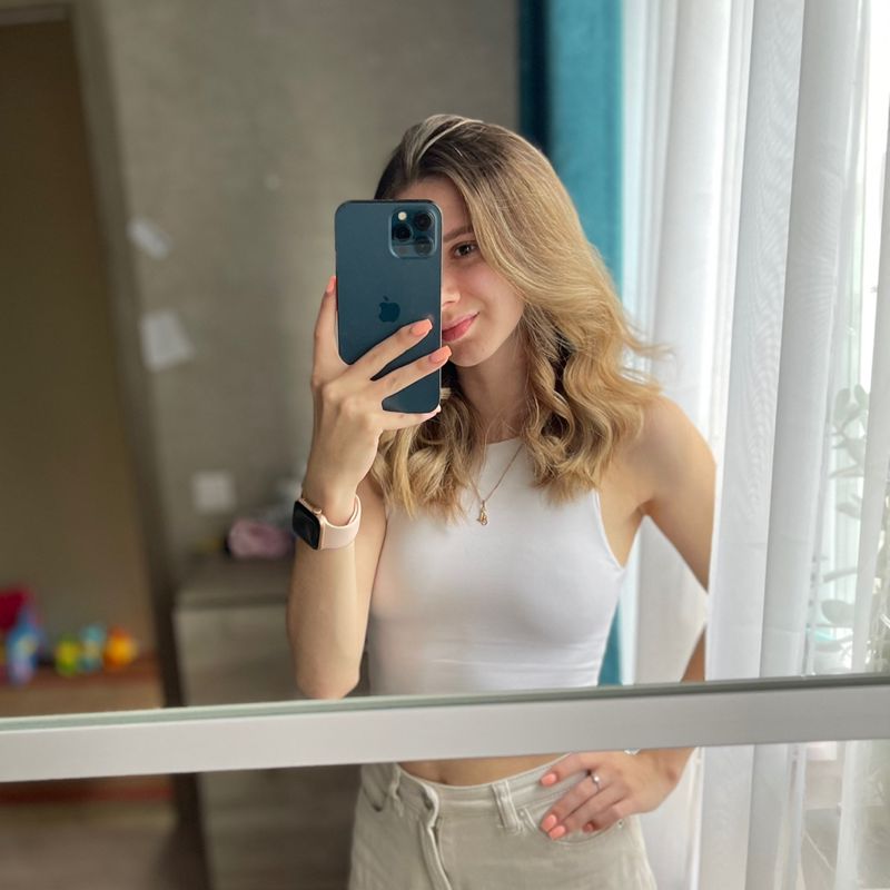 GUSEVS_NAILS