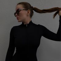 Анна — мытьё головы в Архангельске