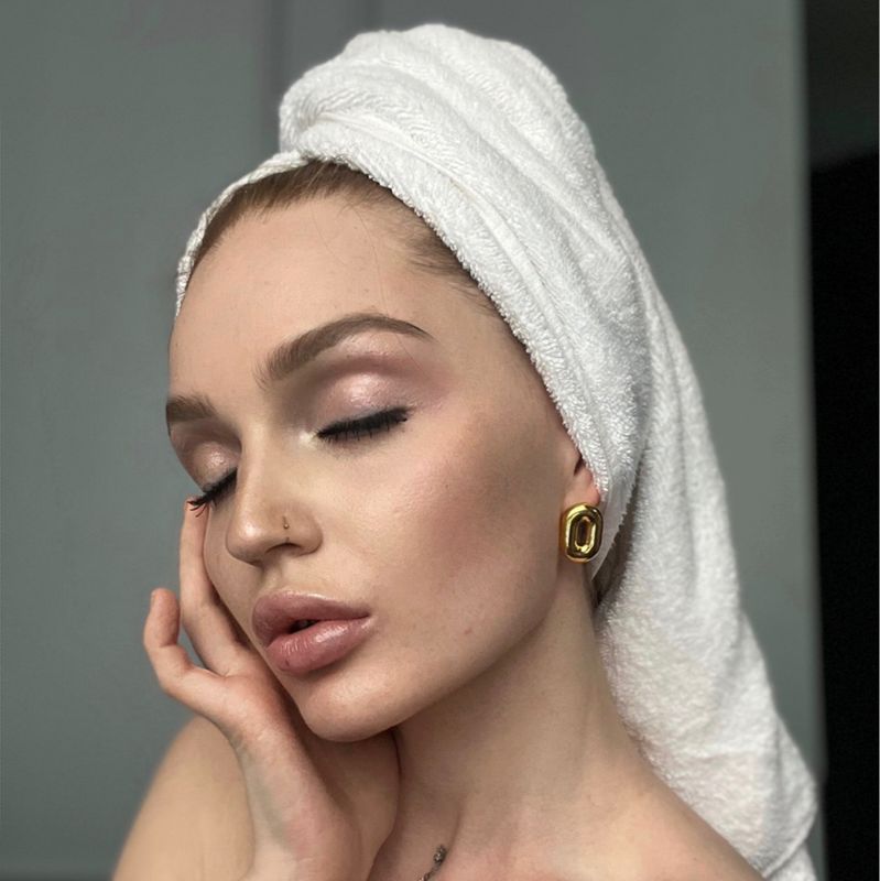 Алексия Карлин