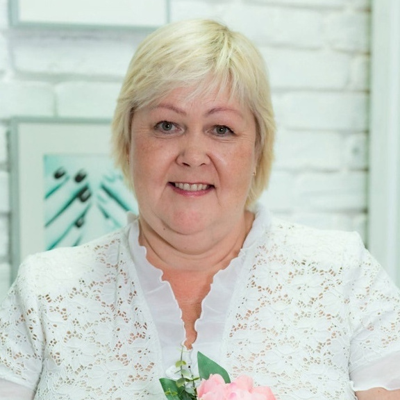 Судникова Лариса