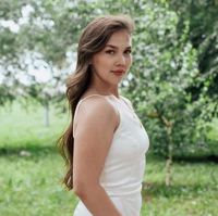 Алина — наращивание ресниц + оформление бровей в Уфе